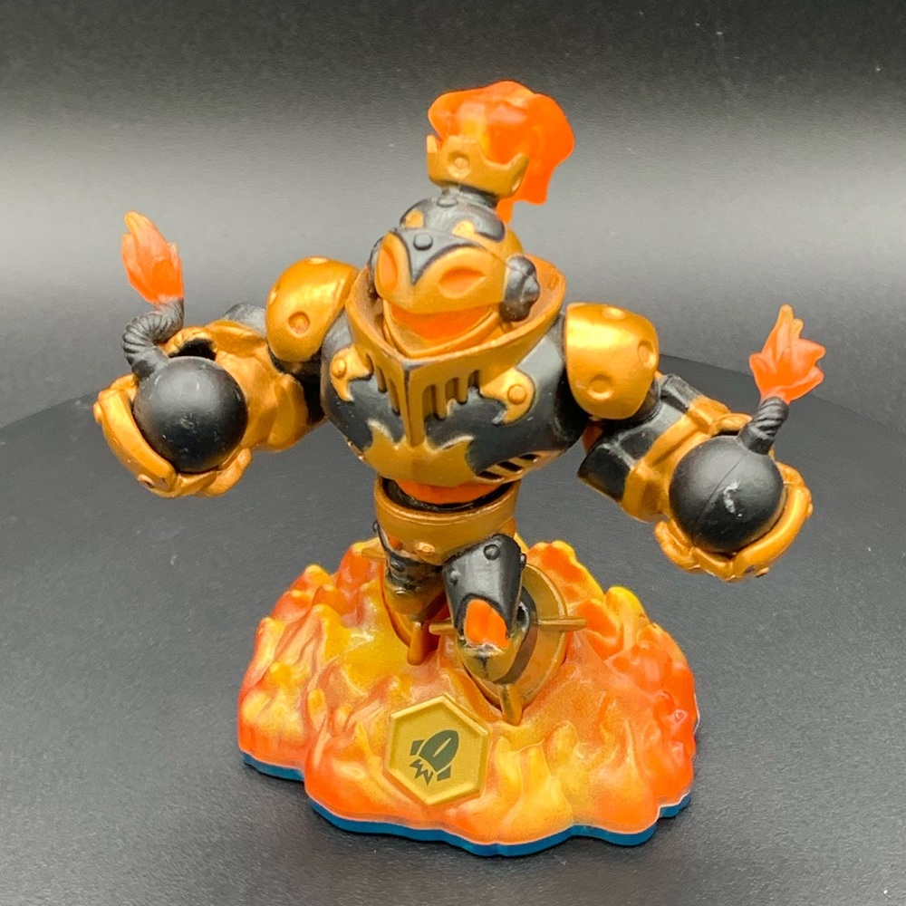 Skylander figurine